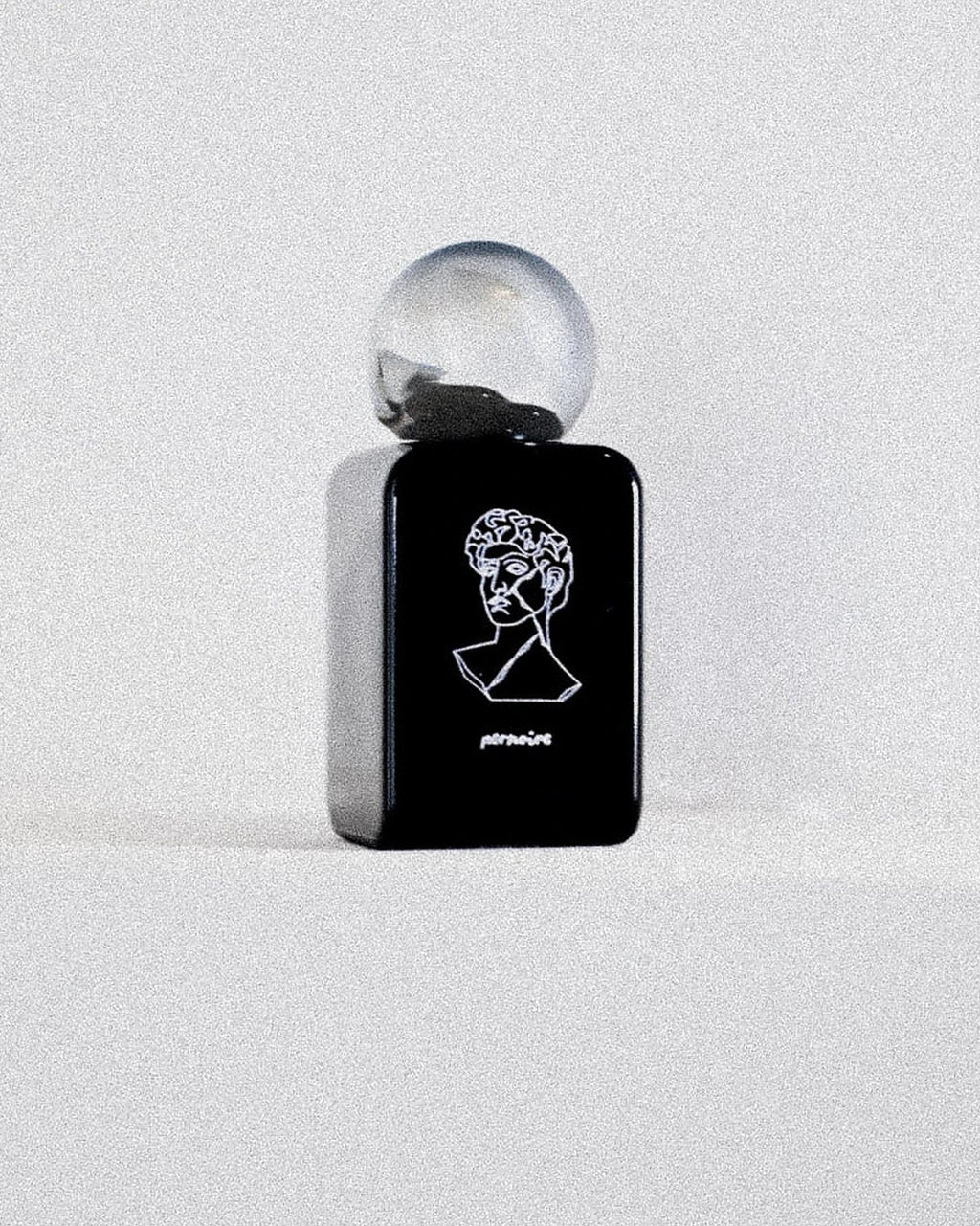 Pernoire Amoral Extrait de Parfum (50ml) - FragranceGems, foto 4